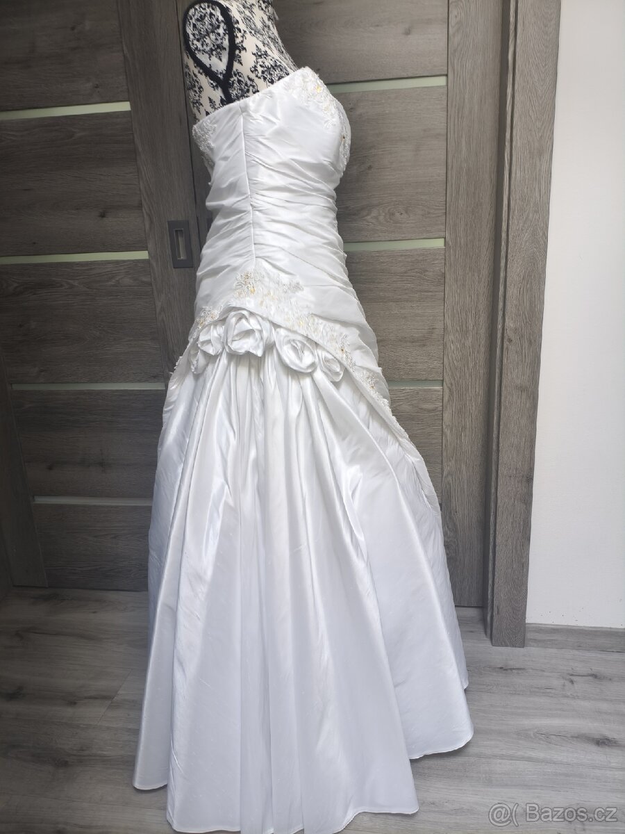Tradiční svatební šaty 38/40/42 - 5