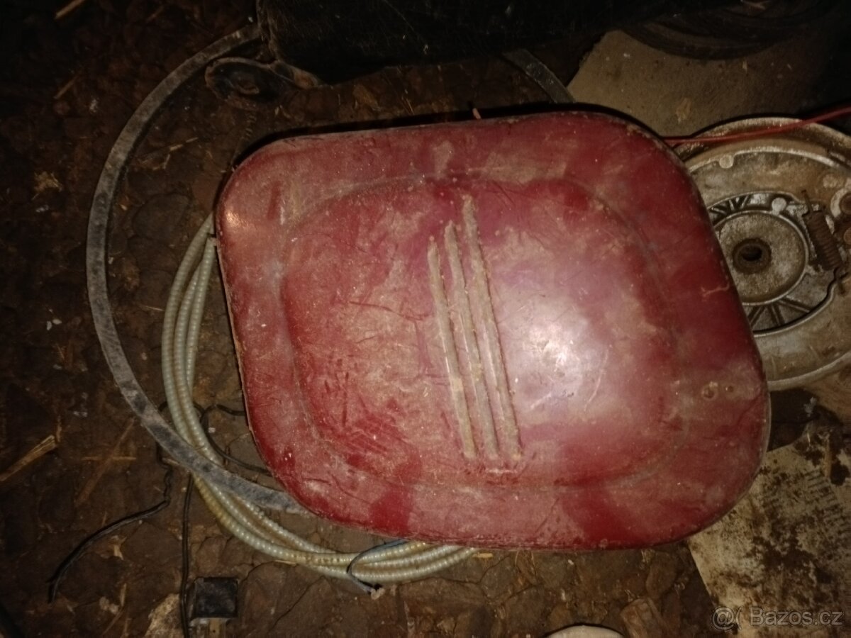 Soubor věcí Jawa - 5