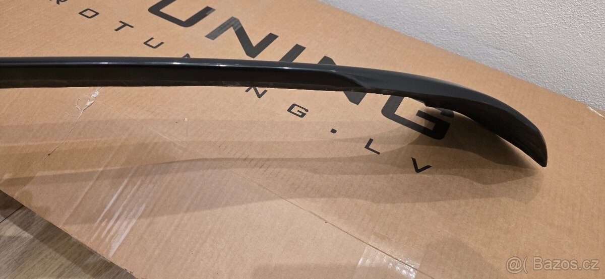 Křídllo Mercedes C43 kombi W205 - 5