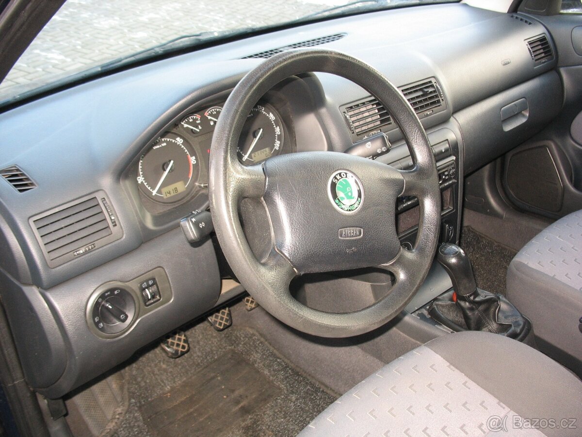 Octavia combi 1,9 TDi-81 kW, 60.000,-Kč - 5