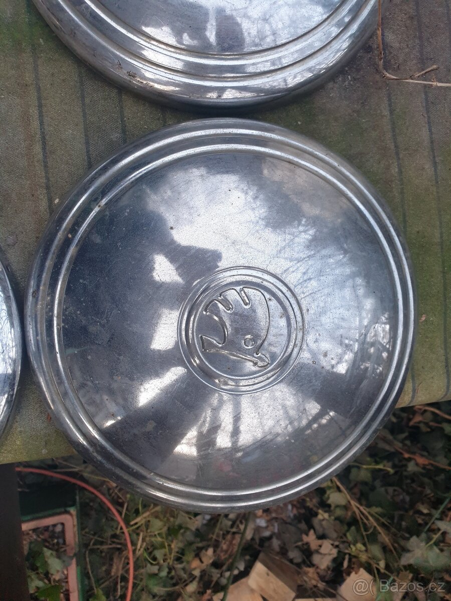 Poklice Škoda 1000, 100 - 5