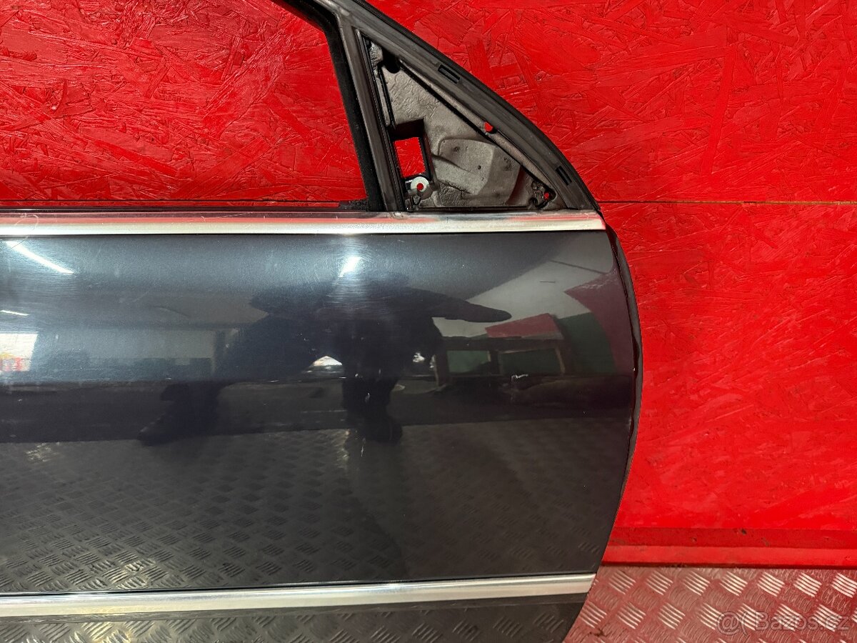 PRAVÉ PŘEDNÍ DVEŘE VW PHAETON - 5