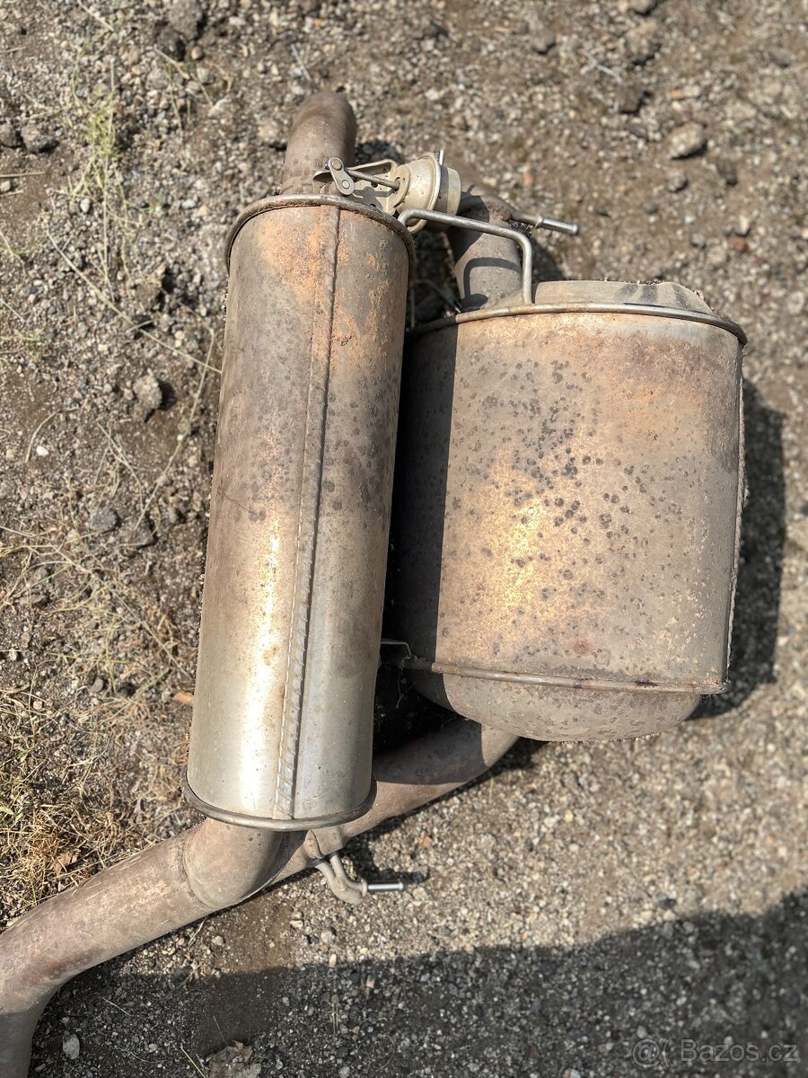 Vyfuk BMW E65 745i - 5