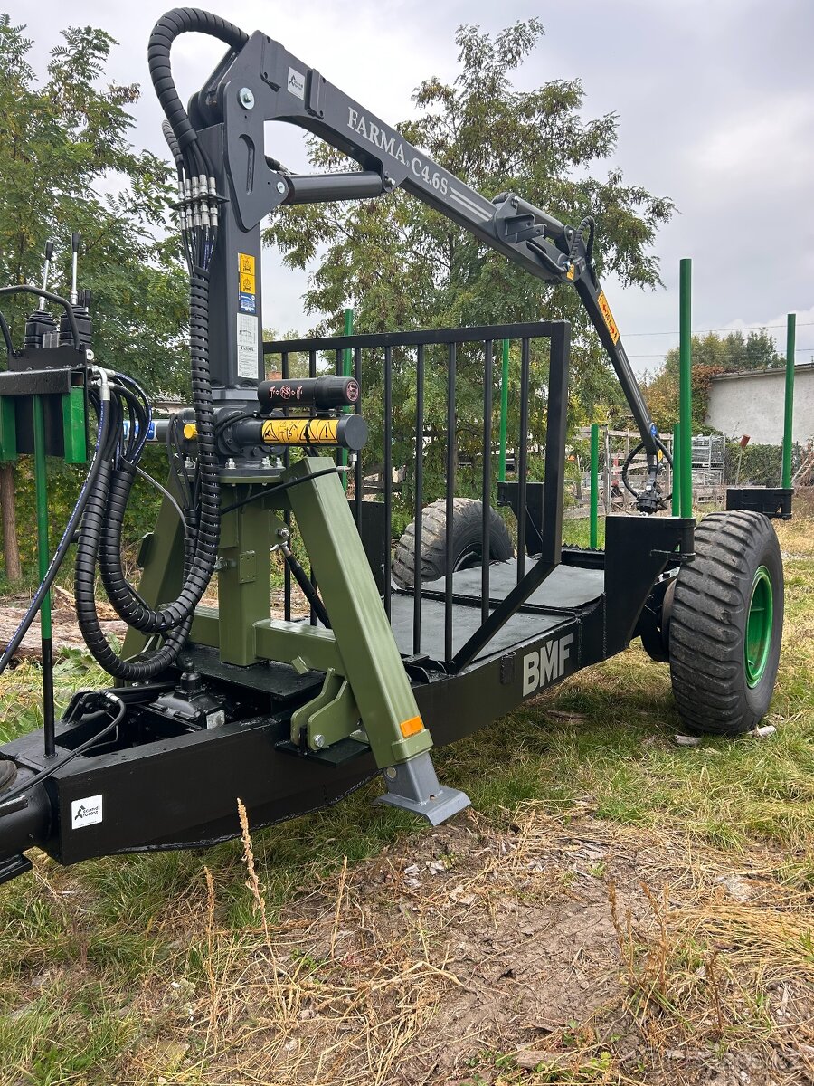 Vyvážečka BMF - Farma 7T s pohonem - 5