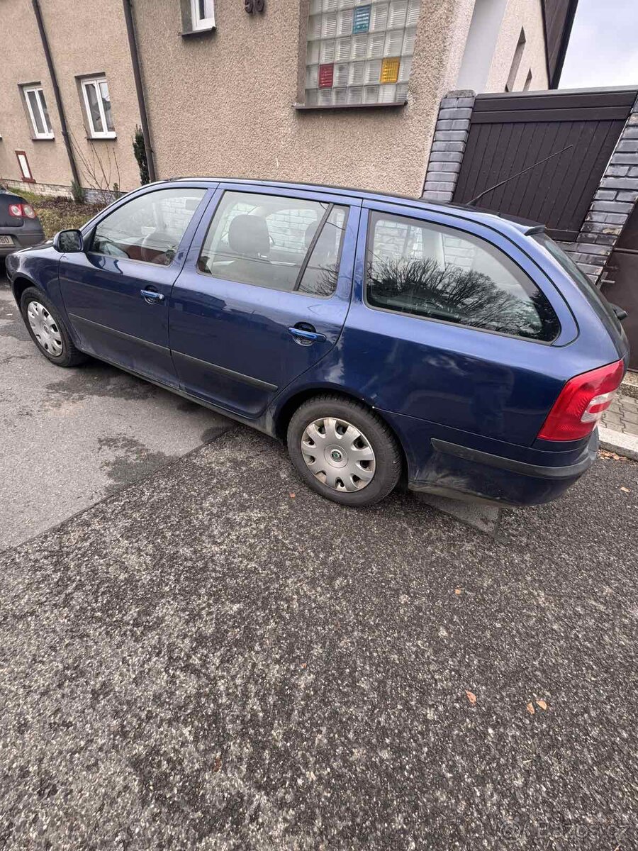 Prodám Škodu (r. 2008), 2.0 TDI 103 kW 🚗
- 5