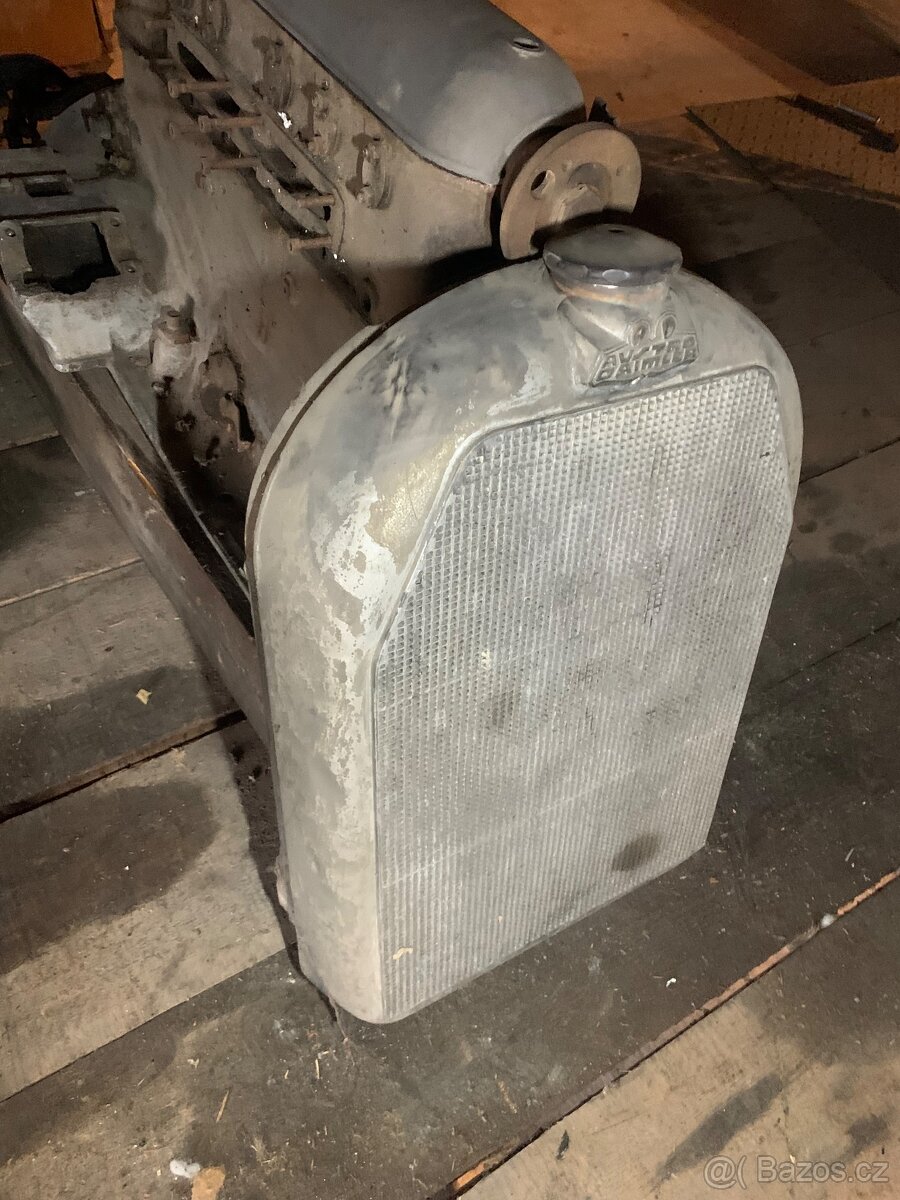 Austro Daimler ADR r.v. 1928-30 prodam hlinikovou kapotu , c - 5