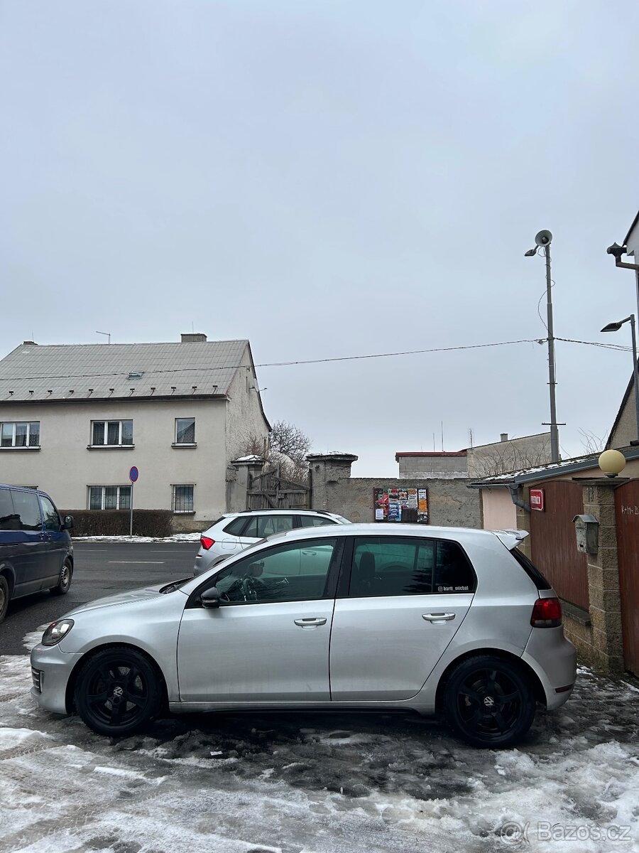Volkswagen Golf 6 GTD - 5