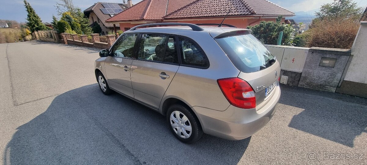 FABIA 2013 1.4i 64Kw - 5