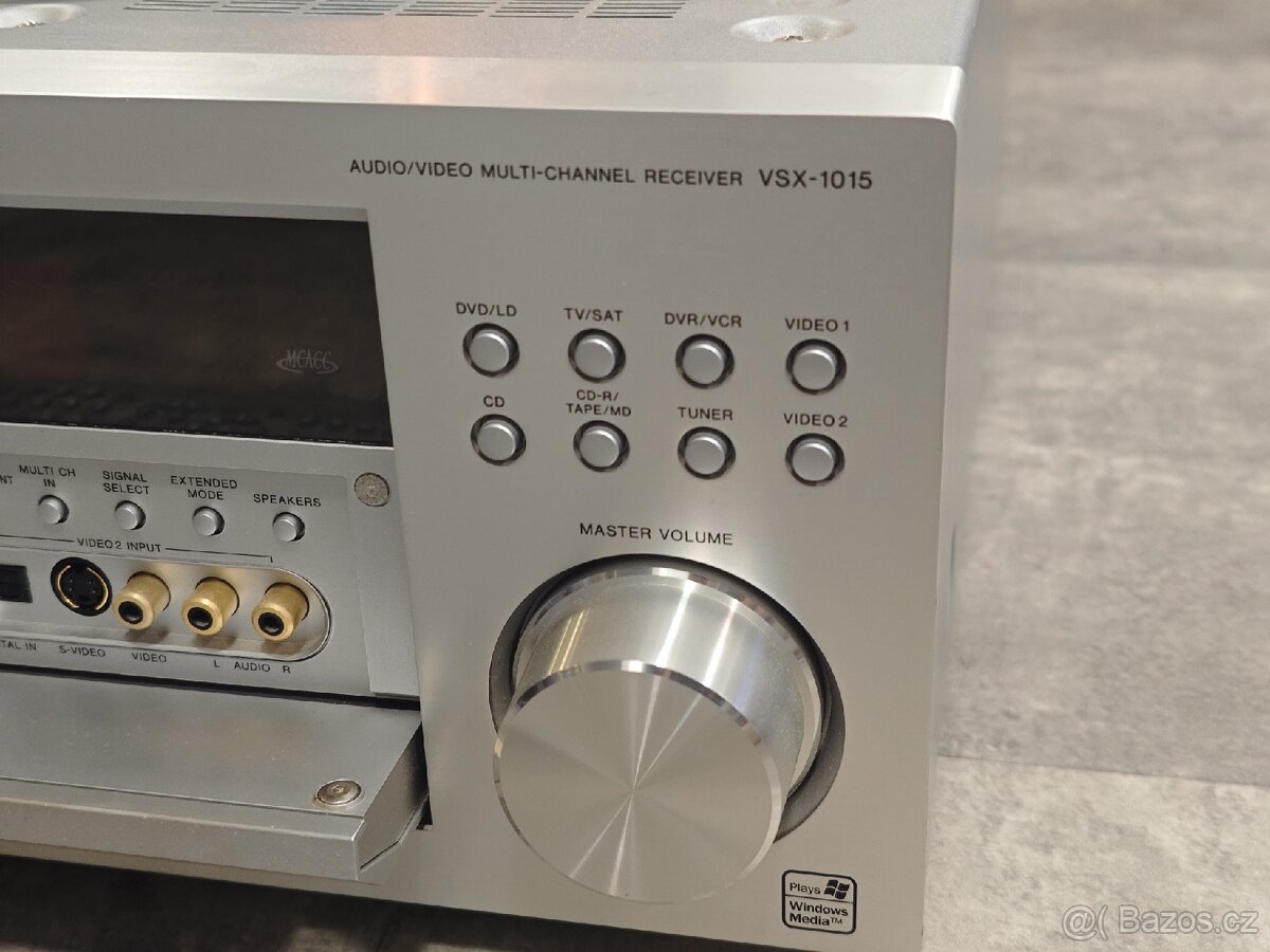 Pioneer VSX-1015 - 5