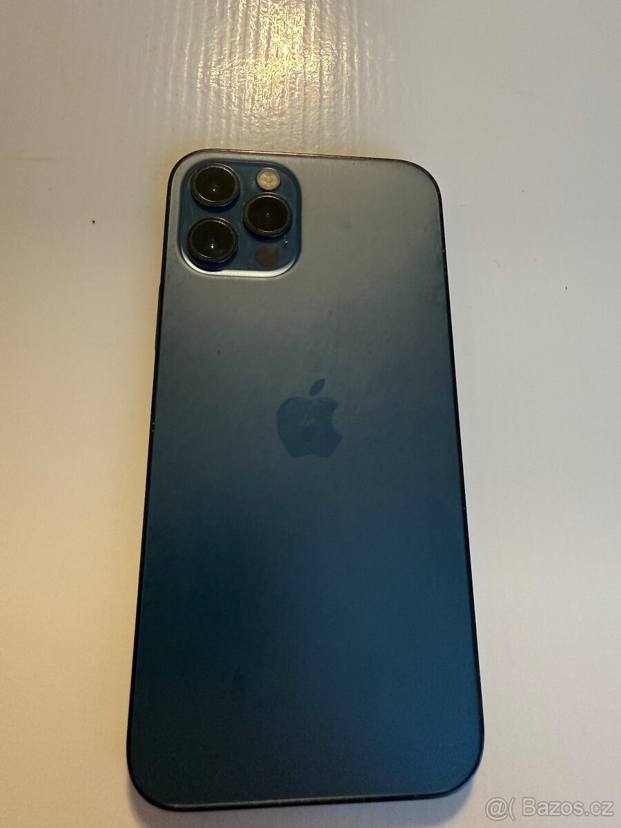 iPhone 12Pro -128Gb - baterie - 77% - 5