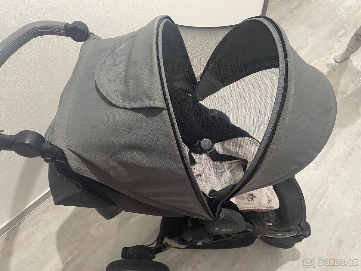 Prodám sportovní kočárek Britax - 5