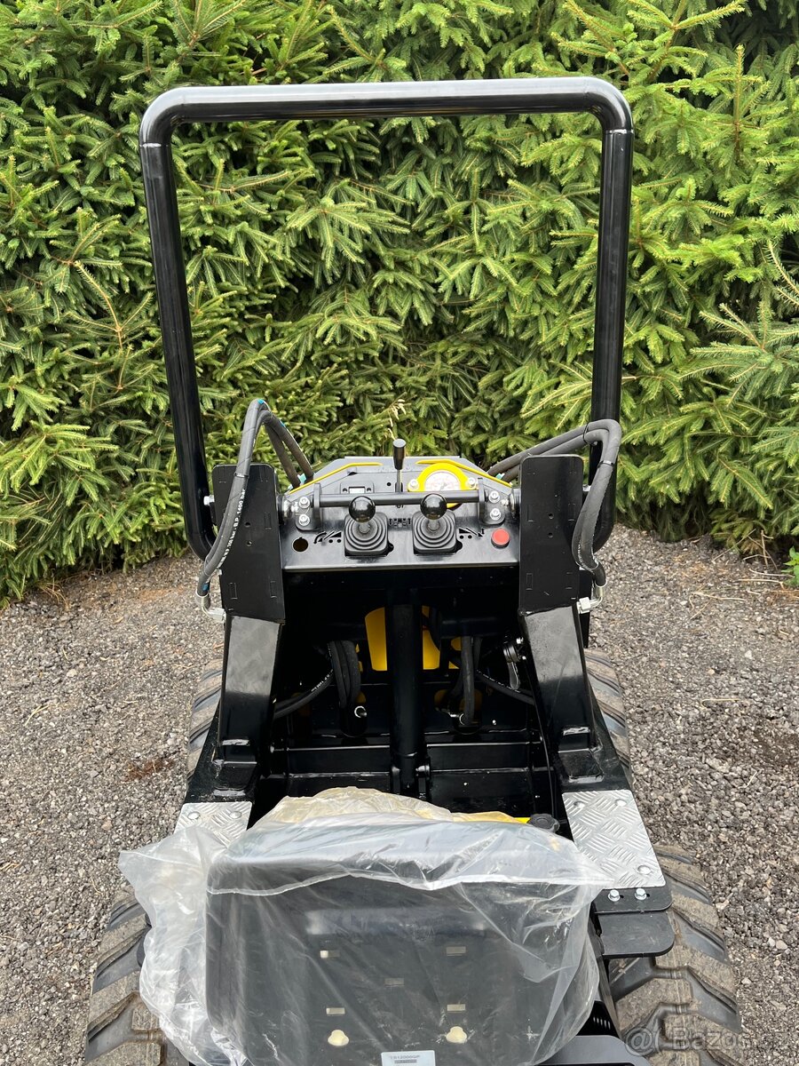 Smykový nakladač TUR N520 / N525 - 5