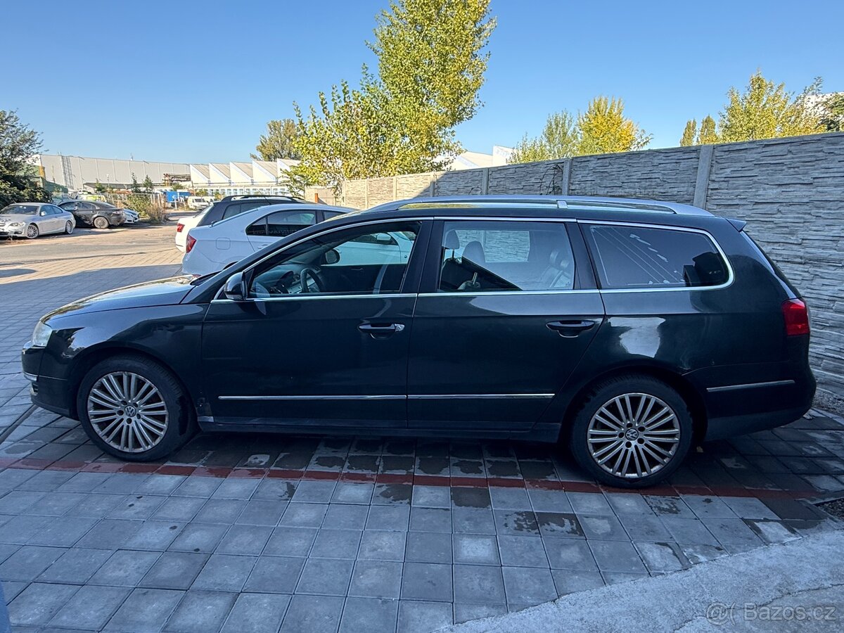 Volkswagen Passat 3,2 Fsi v6 4Motion - nepojízdné - 5