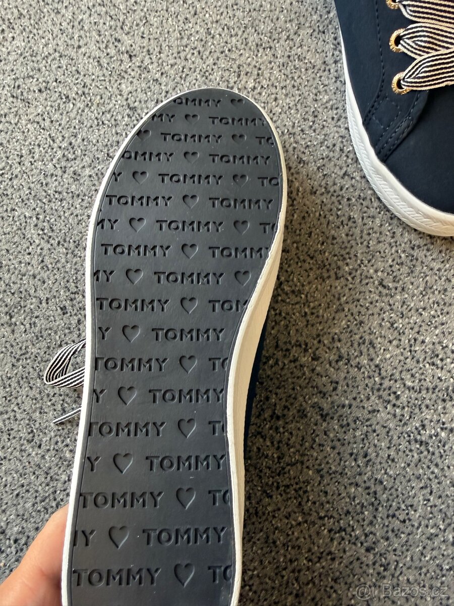 Dámské tenisky zn. Tommy Hilfiger vel 37 - 5