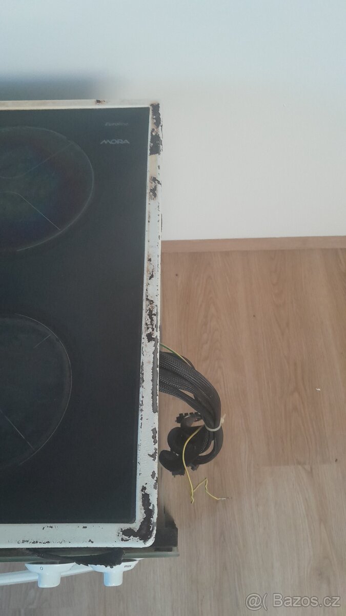 Vestavná trouba s deskou Mora - 5