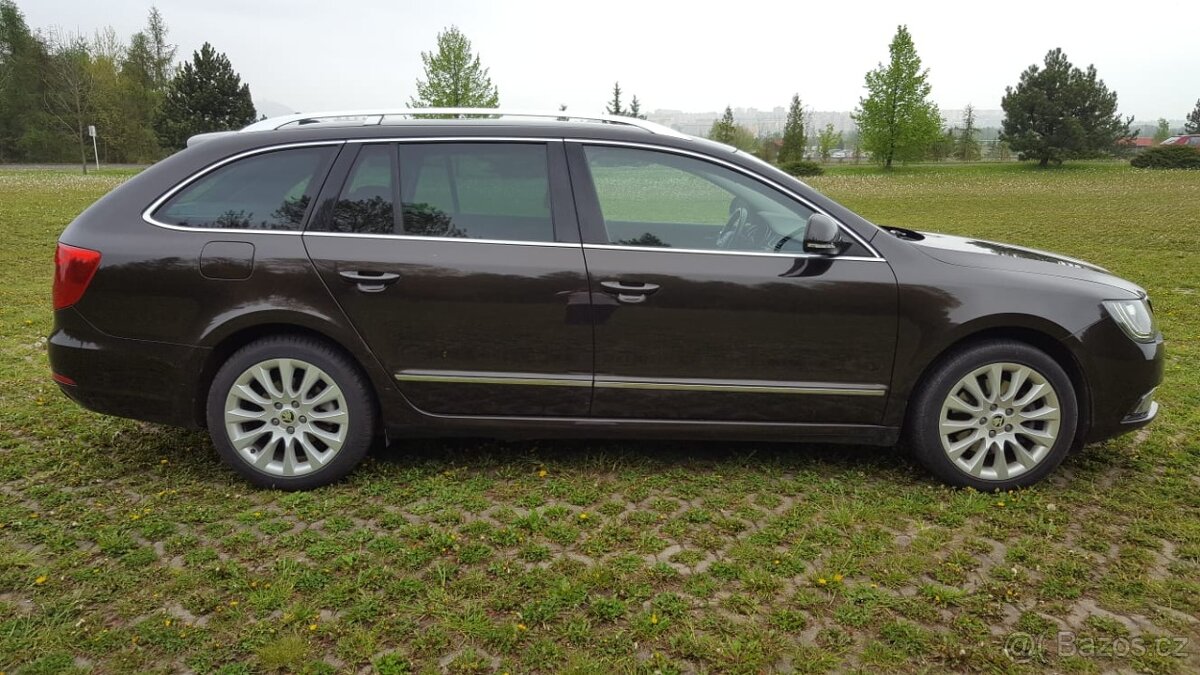 Škoda Superb Combi - 5