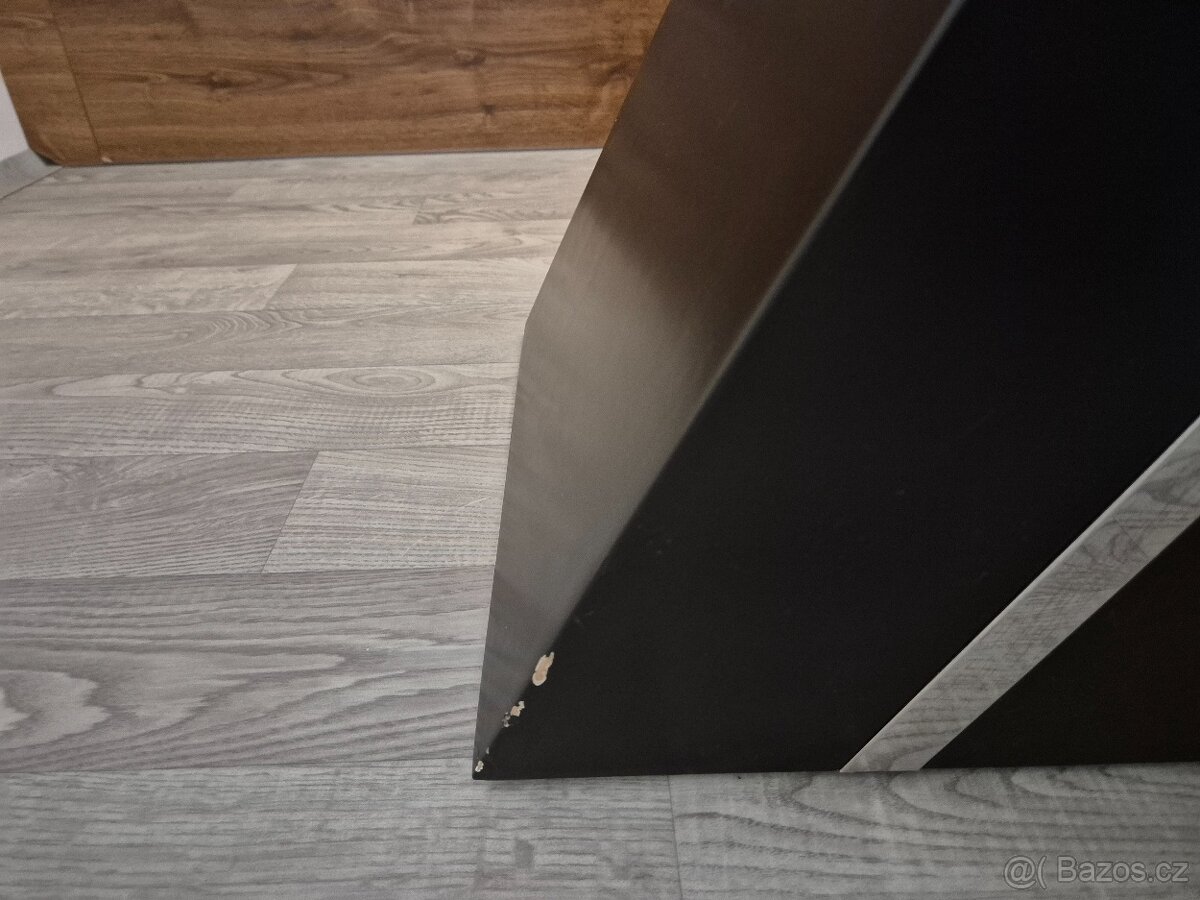 Rozkládací jídelní stůl - 5