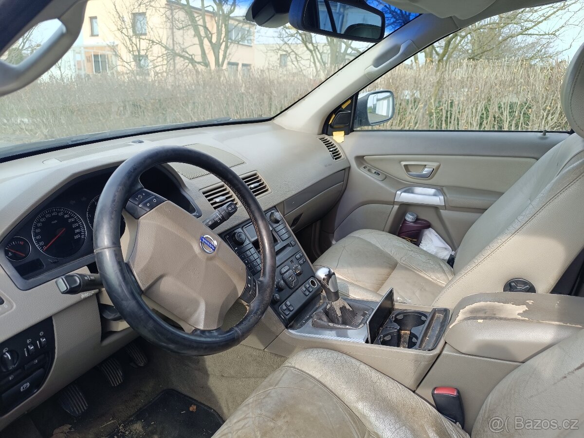Volvo XC90 - 5
