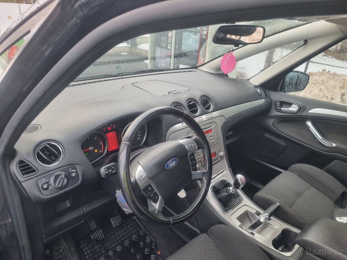 Ford S-Max 2.0 tdci - 5