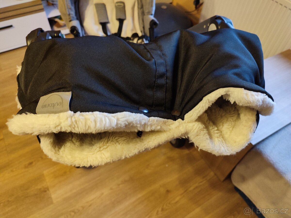 Kočárek Teutonia - 5