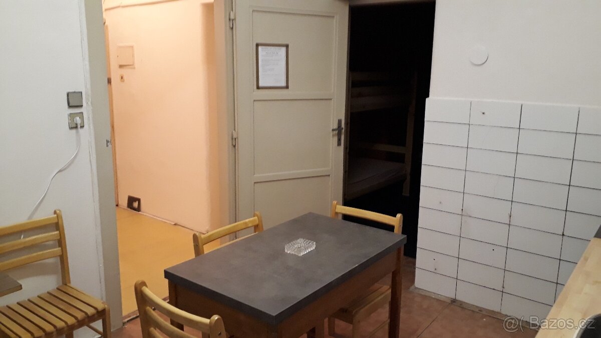 PRONÁJEM Zařízeného Bytu až 8 Lůžek, ulice Tržní, Brno - 5