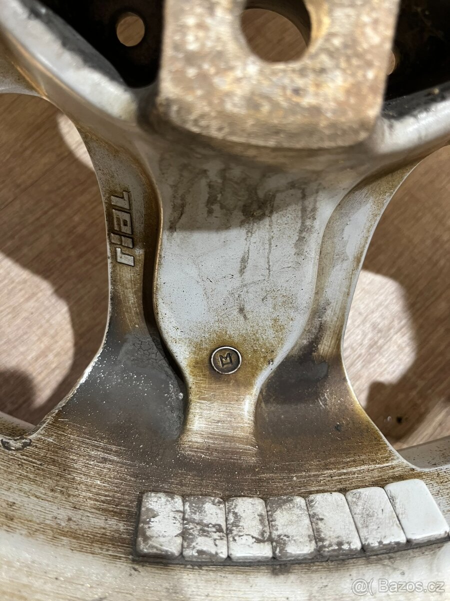 /// Alu kola R16 Mercedes W211 RIAL /// - 5