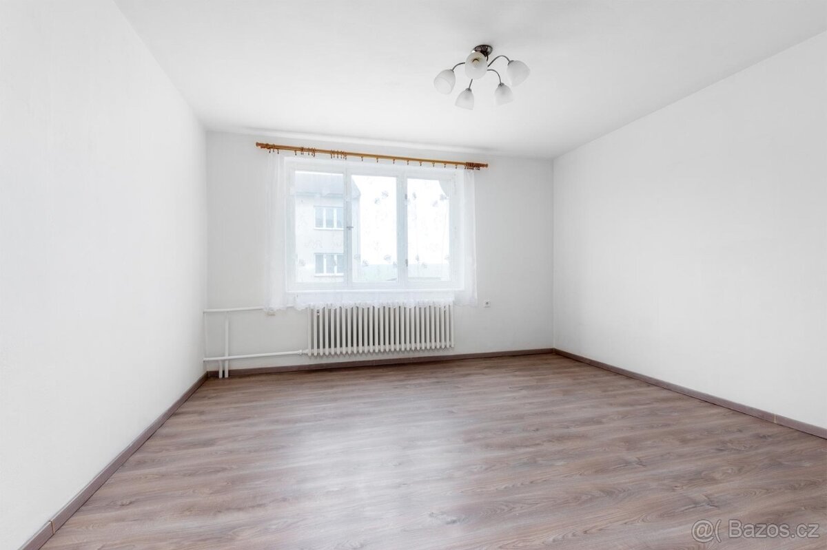 Pronajem bytu Holice - 5
