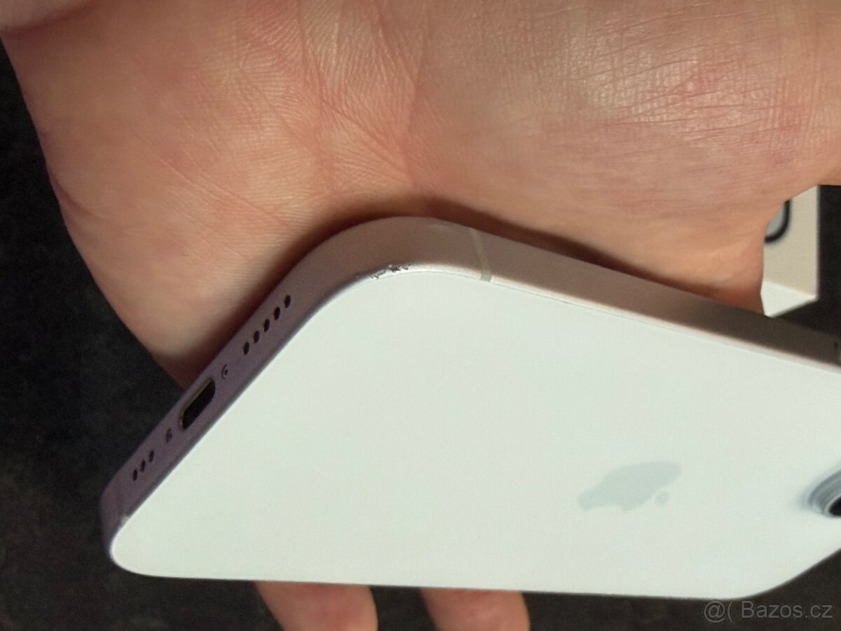 Prodám IPhone 15 - 5