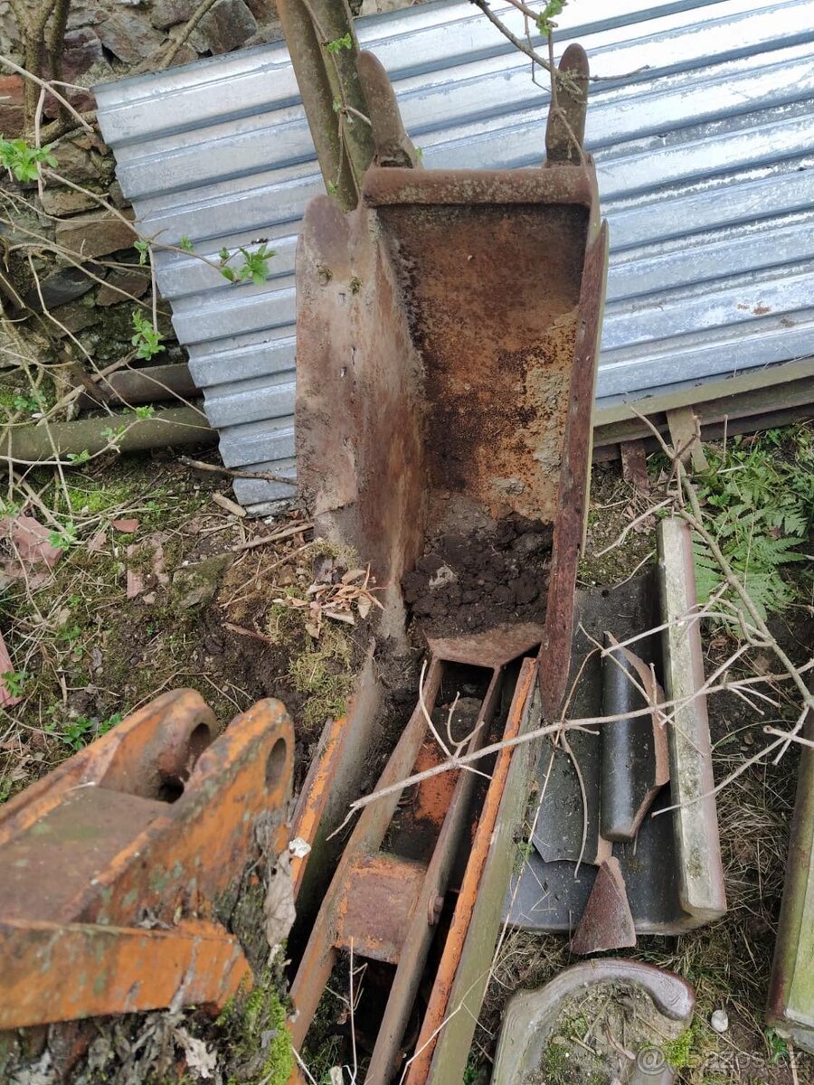 Nakladač UNHZ 500 - 5