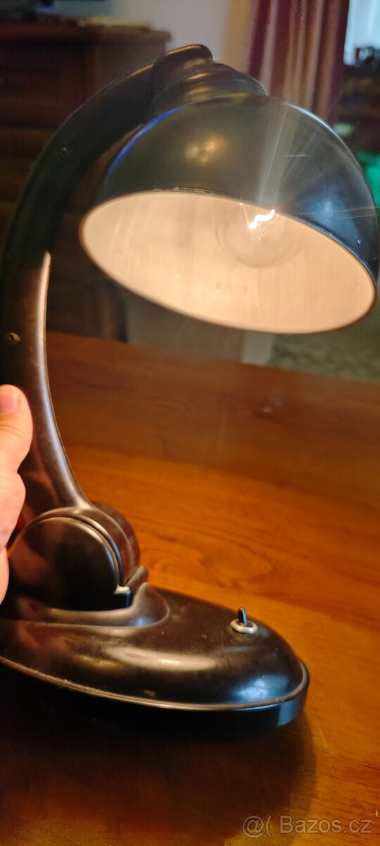 Bakelitova stolní lampička - 5
