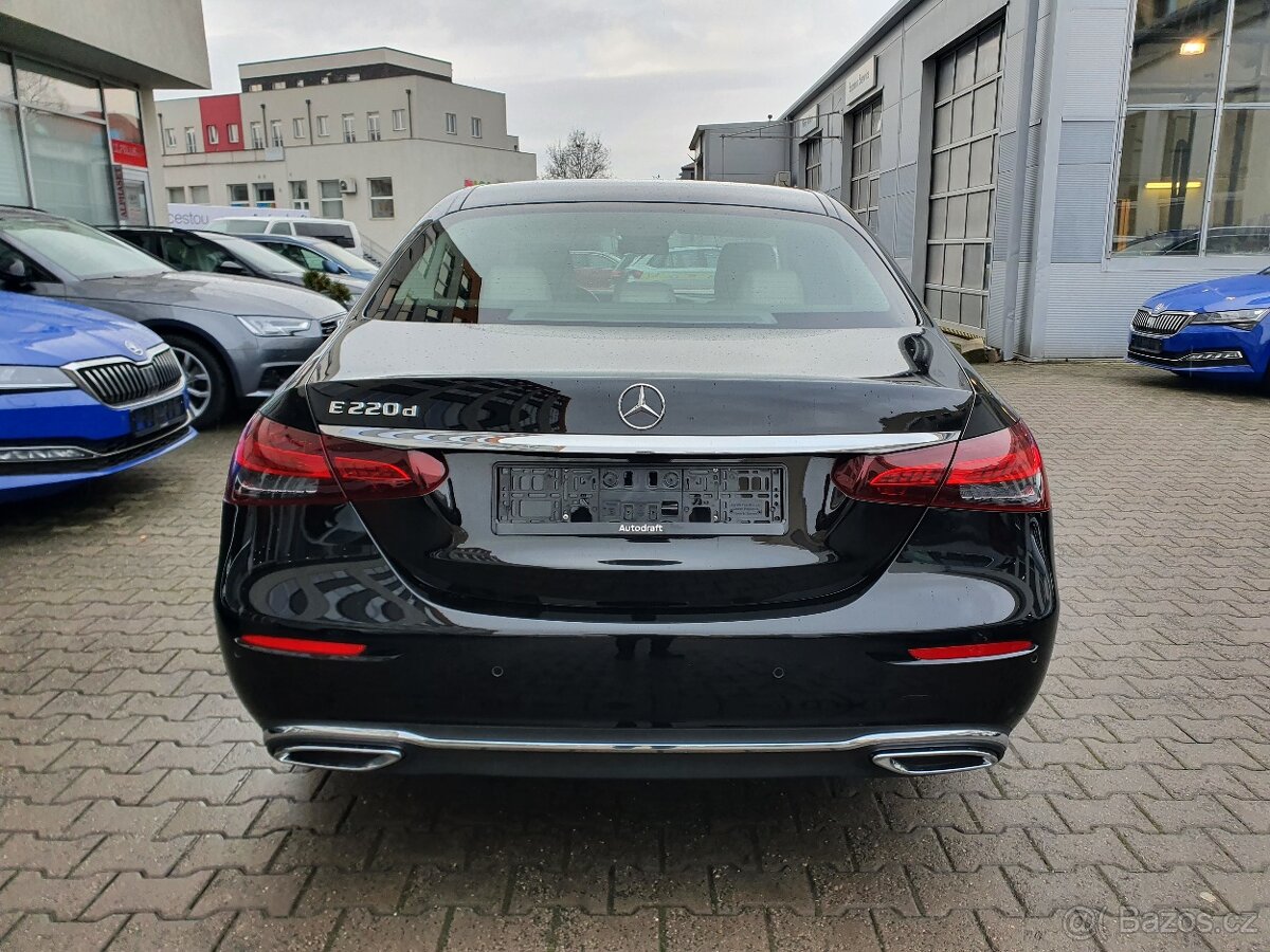 Mercedes-Benz E220d Sedan 147kW AVANTGARDE- záruka Autodraft - 5