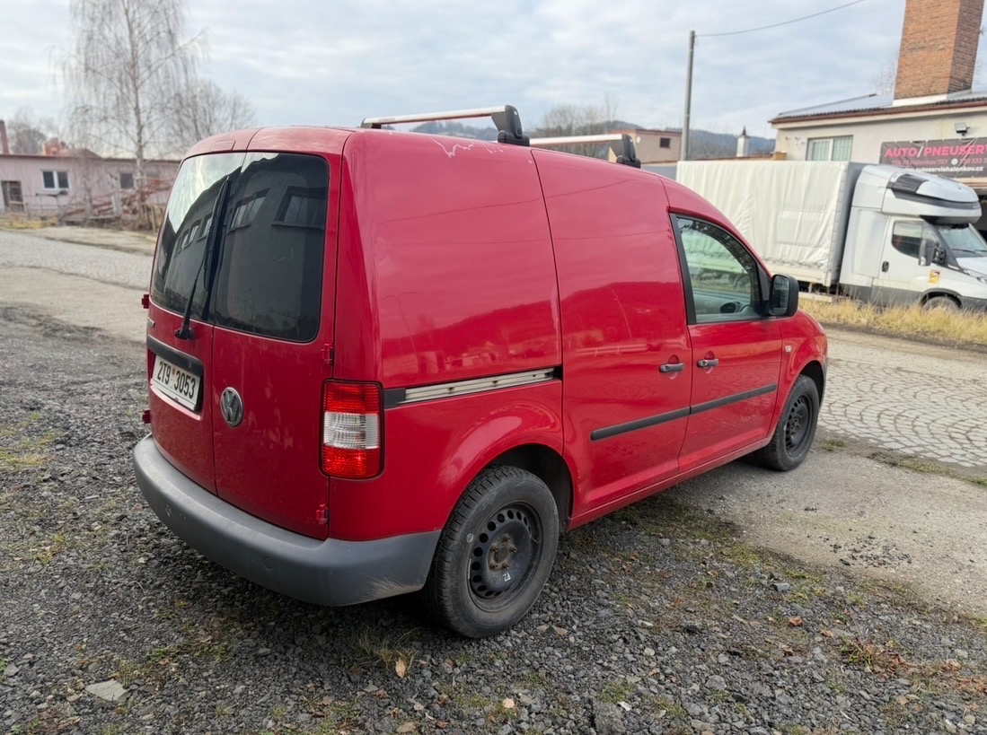VW Caddy 2.0 SDI, 51kW, ČR naj. 177 tis km - 5