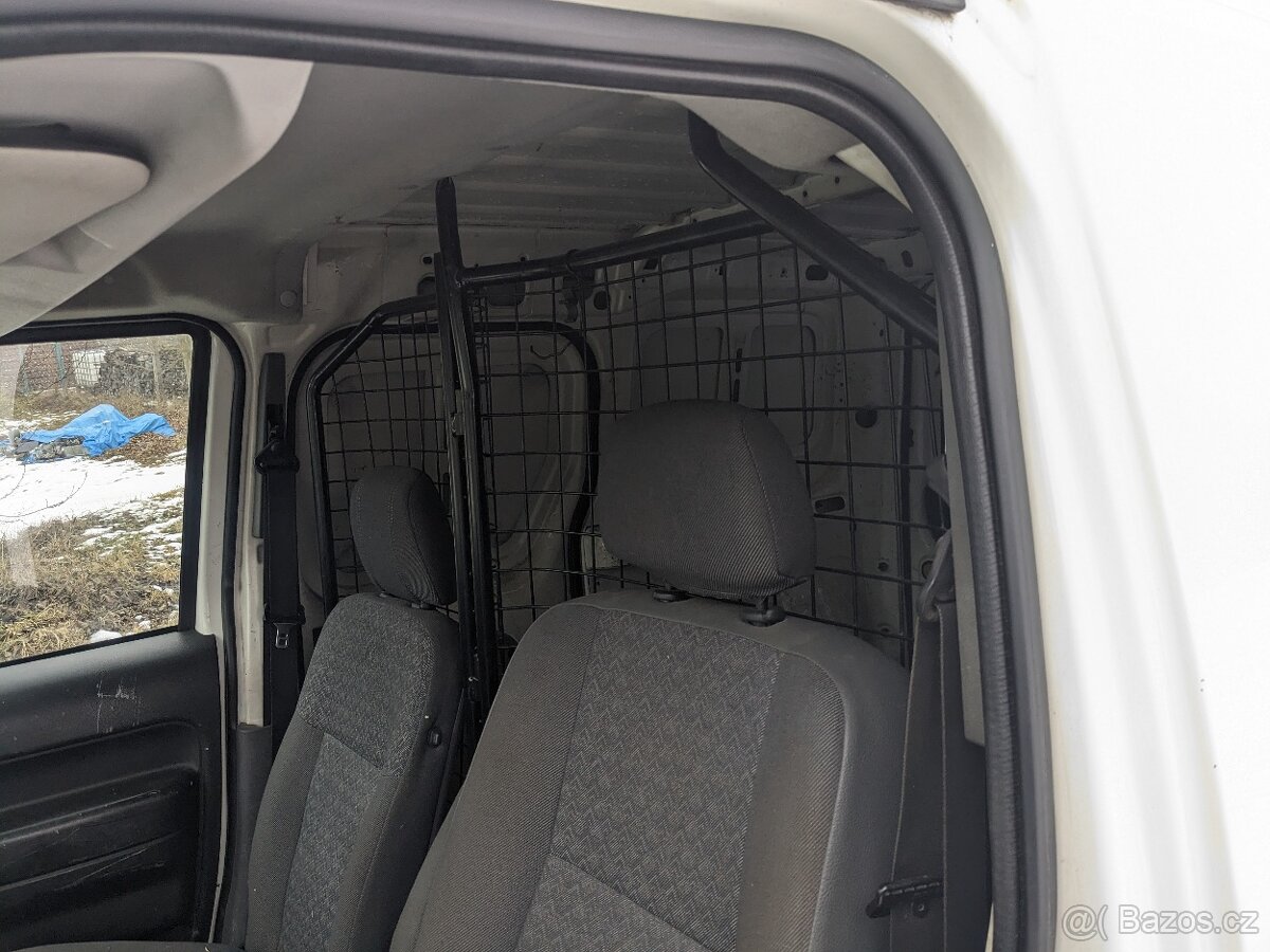 Ford Transit Connect 1.8 TDDi 55 kW - 5