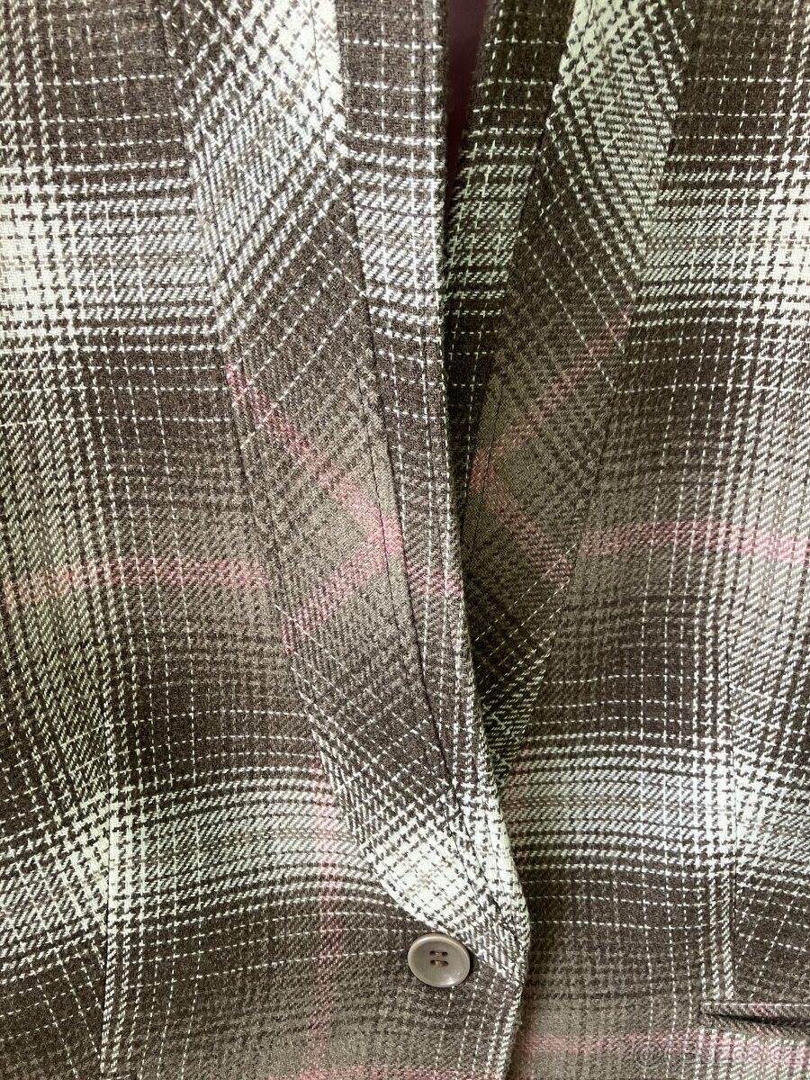 Dámské polovlněné sako. - 5