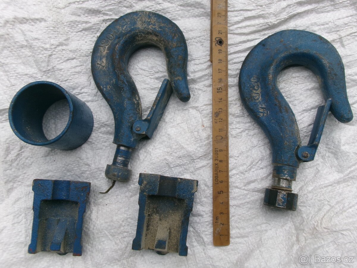 prodám hoblovku, staré nářadí-háky a další. Hoblovka bez mot - 5