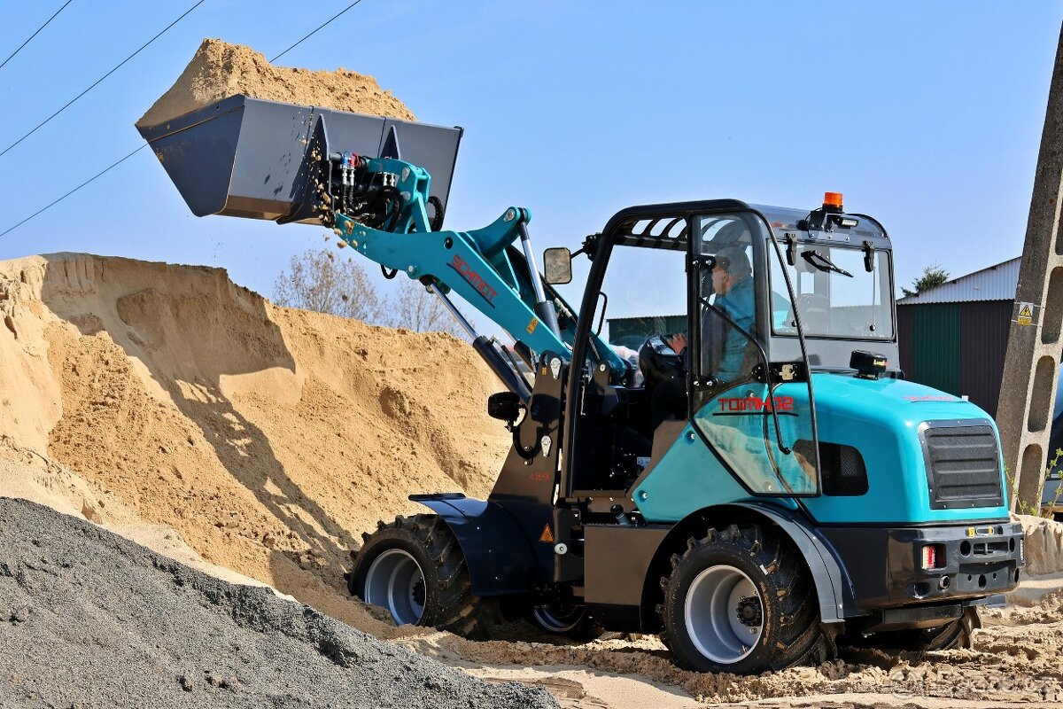 kloubový nakladač, model 4365A - 5