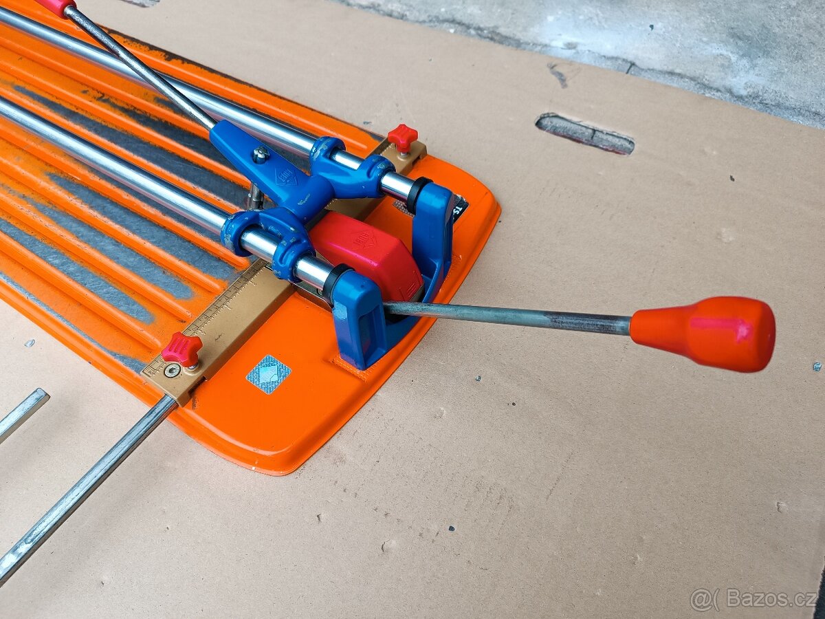 Řezačka na obklady - 5