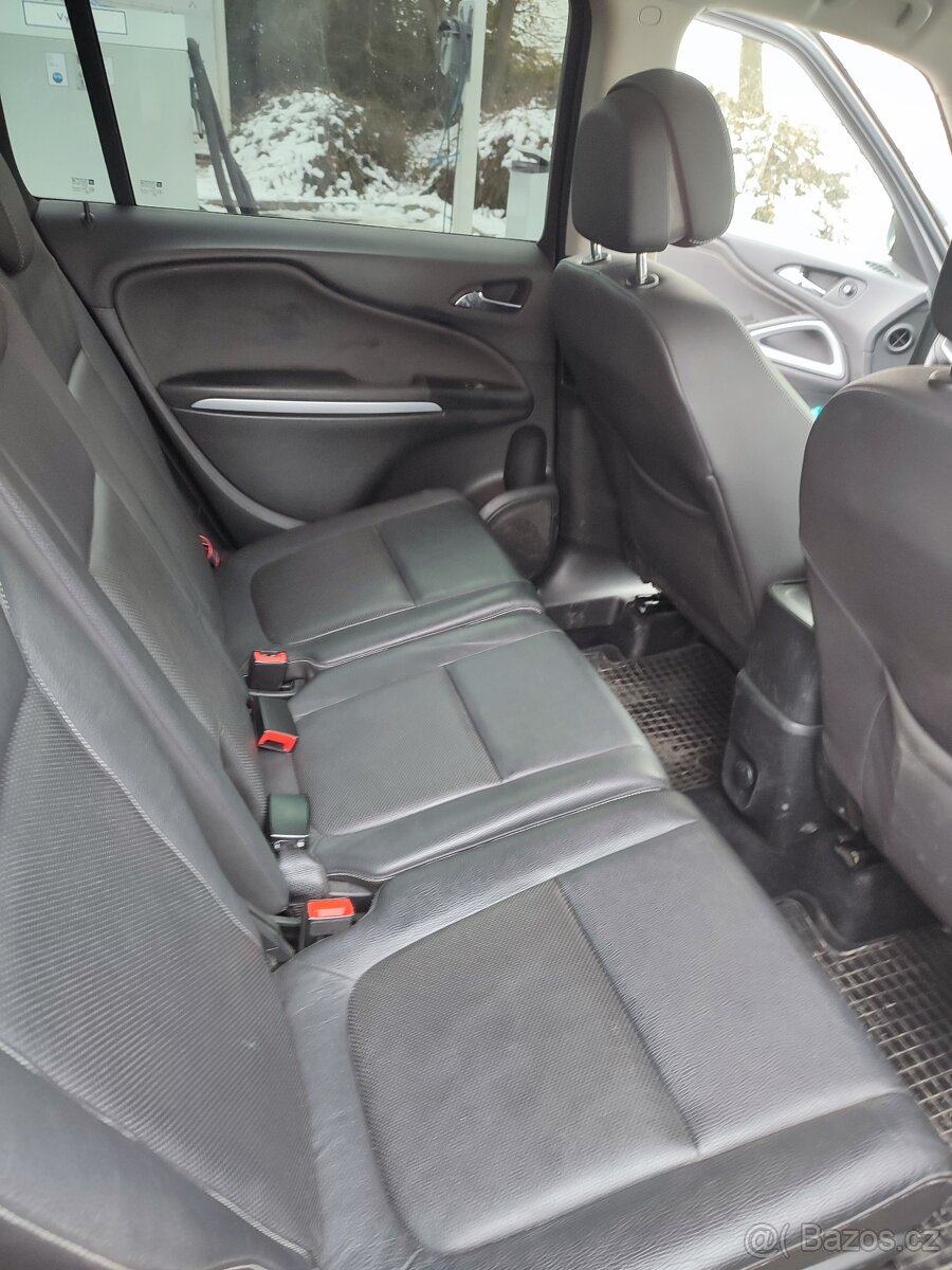 Opel Zafira 2.0 cdti 96kw - 5