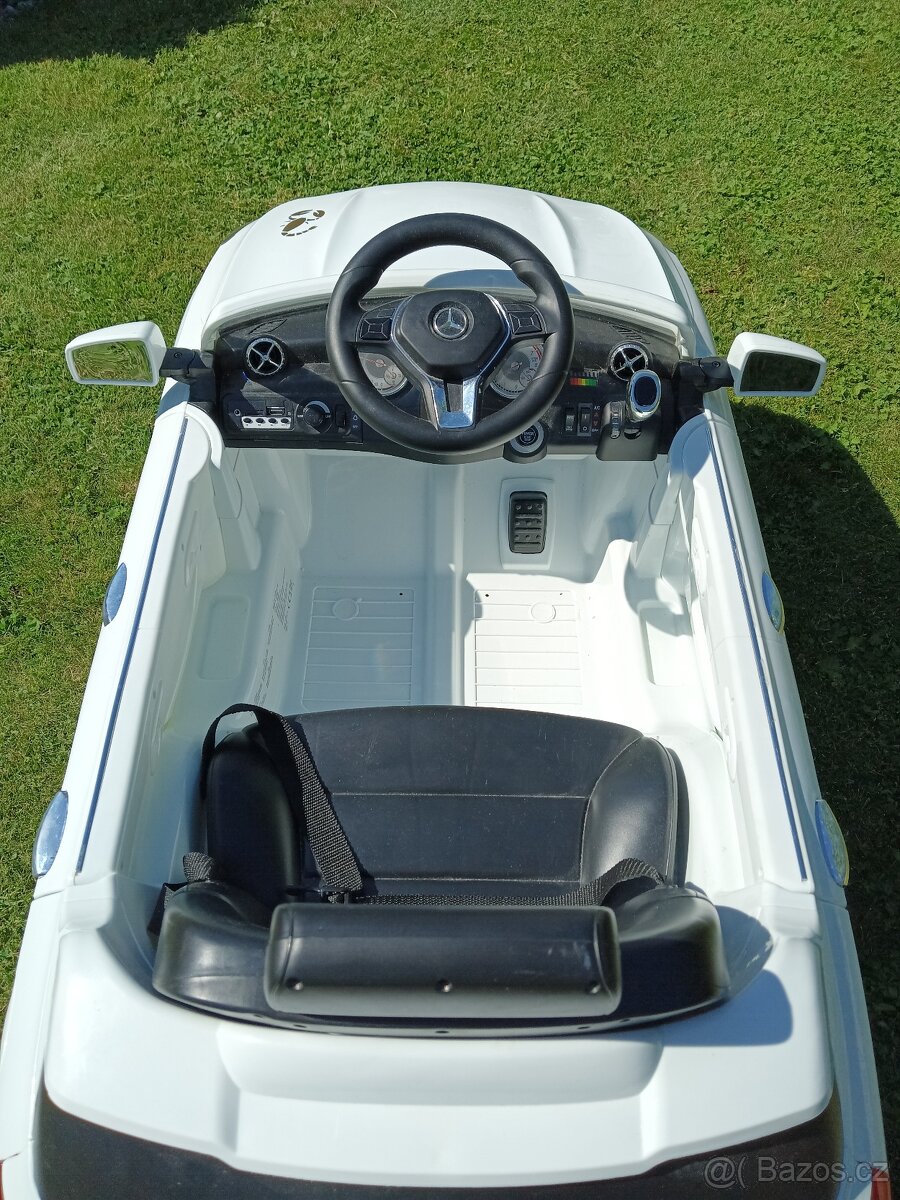 Dětské elektrické auto Mercedes Benz GLA - 5