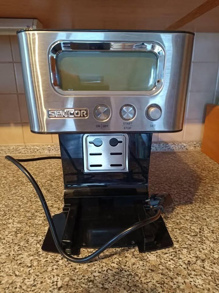 Pákový Kávovar Sencor SES 4090SS - 5