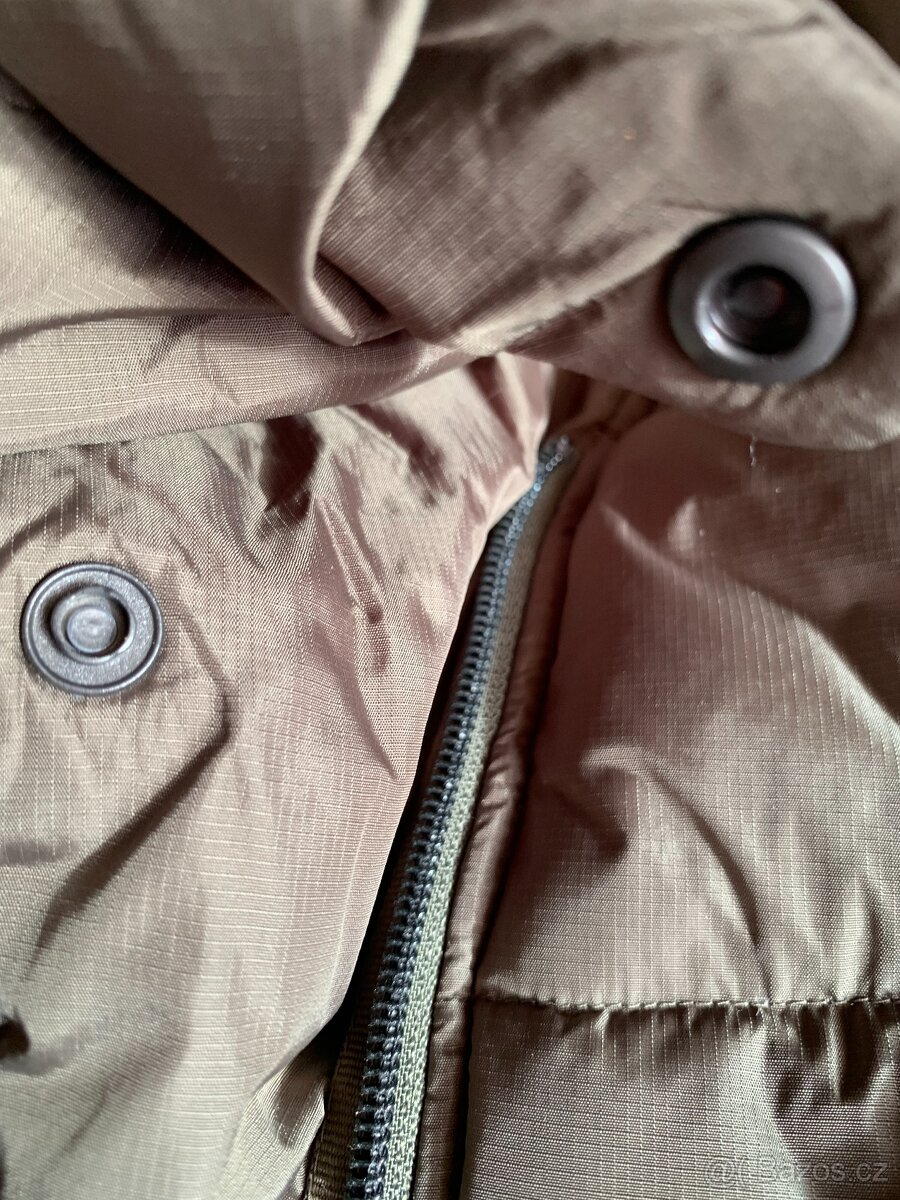 dámská péřová bunda zn. Levi's - vel. M - 5