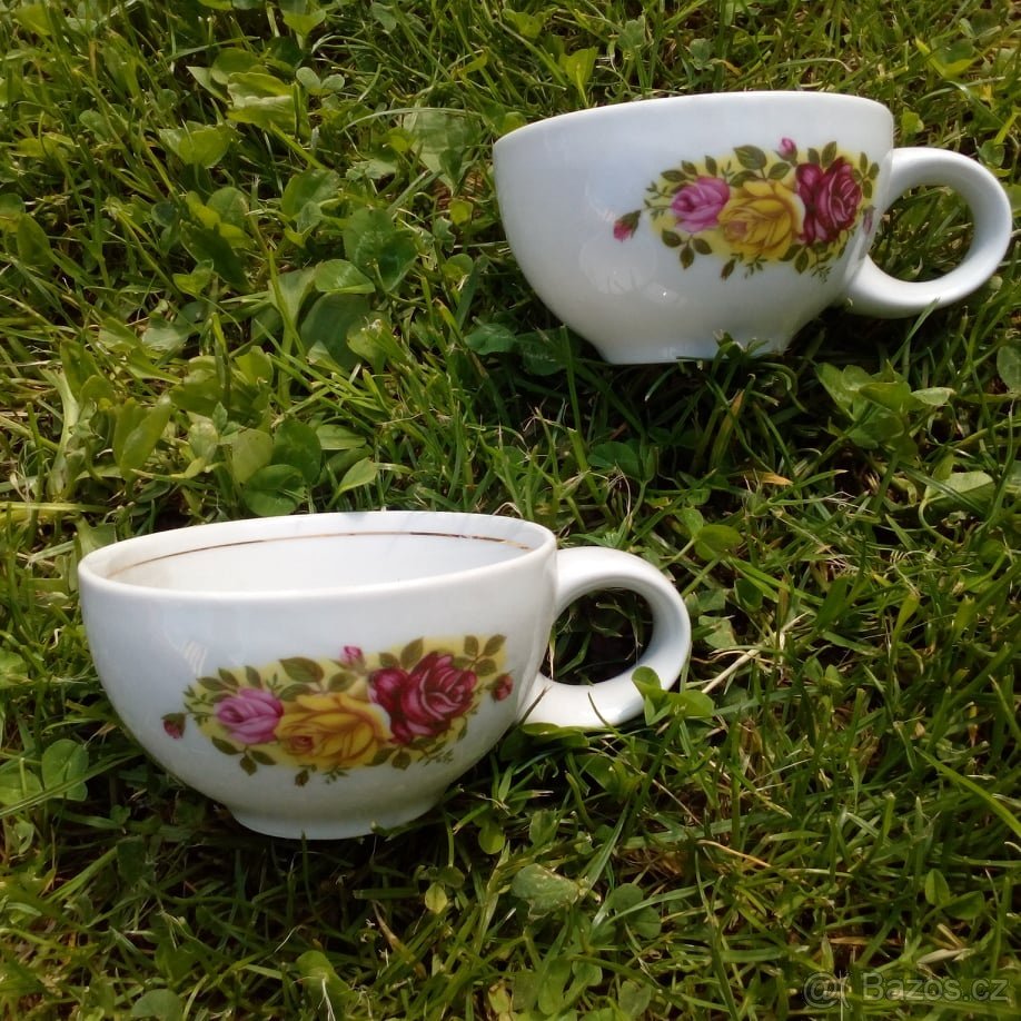 Staré starožitné kousky,STŮL,STARÁ ŽIDLE - 5