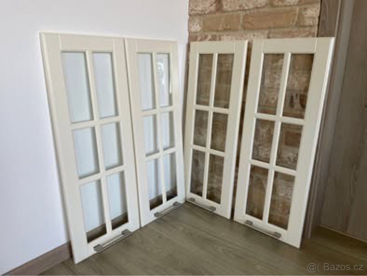 Dvířka a šuplíky z kuchyně IKEA Bodbyn - 5