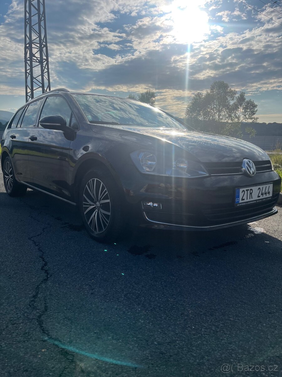 Volkswagen Golf 7 Allstar 2.0TDI - 5