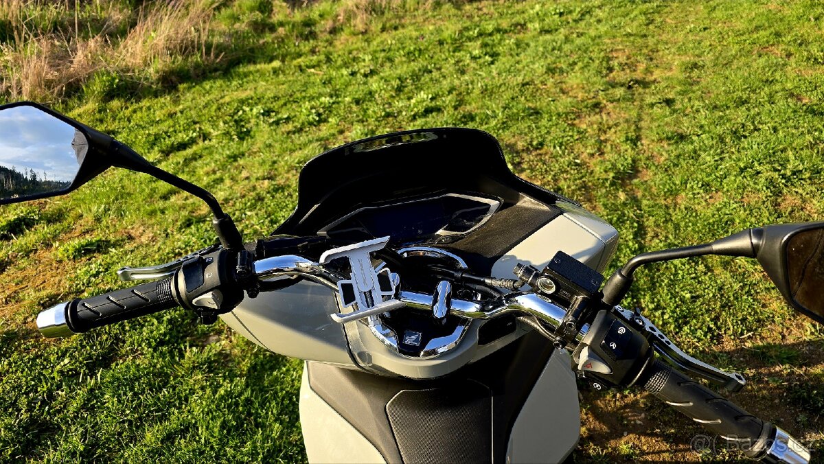 2024 Honda PCX 125 - 3 573 km