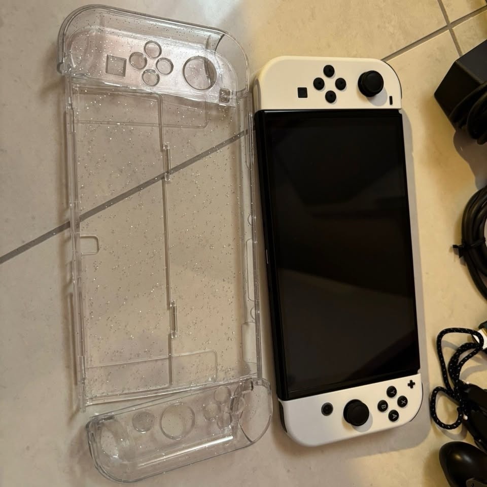 Nintendo Switch OLED - 5