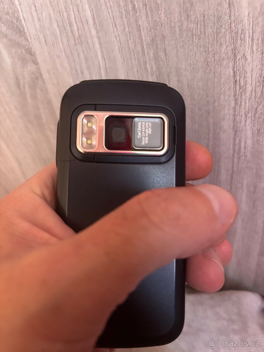 Nokia N86 na náhradní Dili - 5