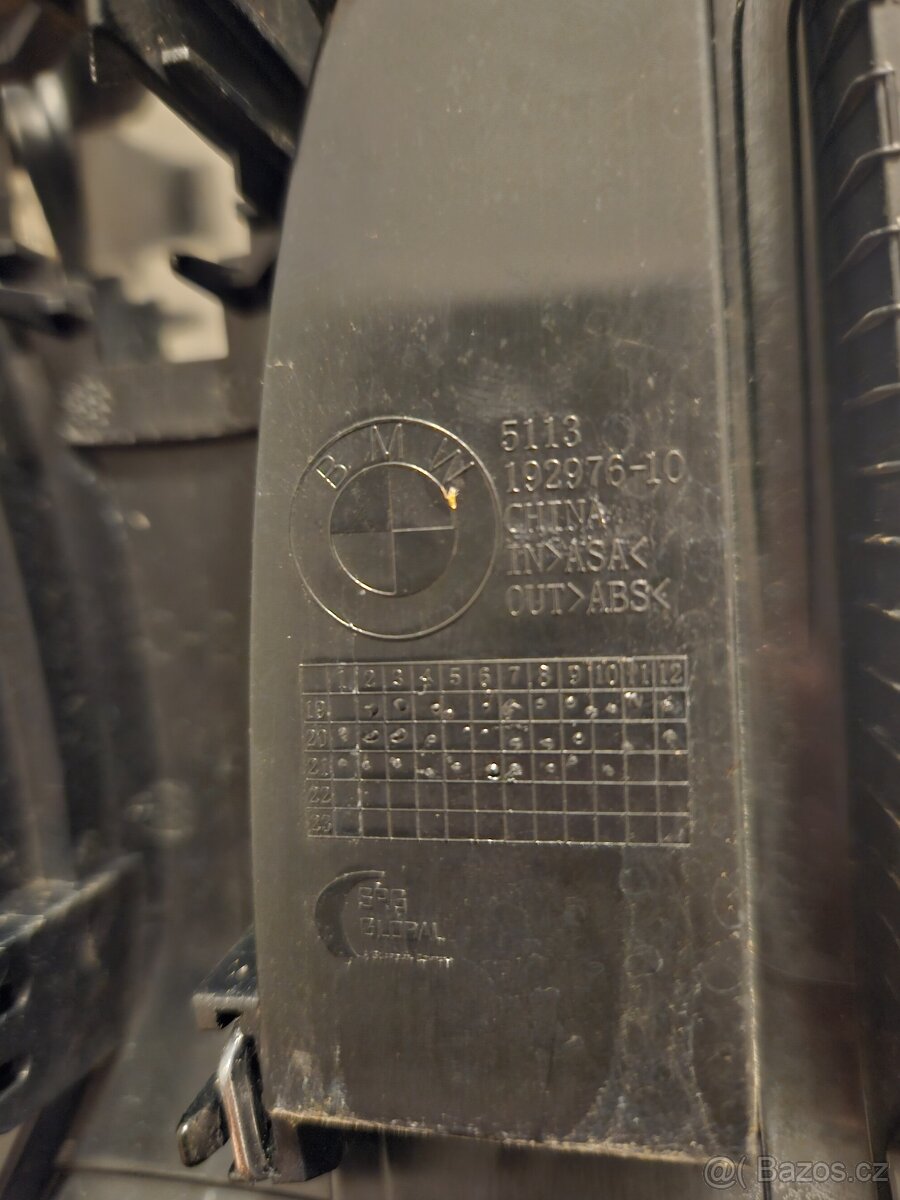 BMW G20 / G21 originál oem ledvinky gril chrom - 5