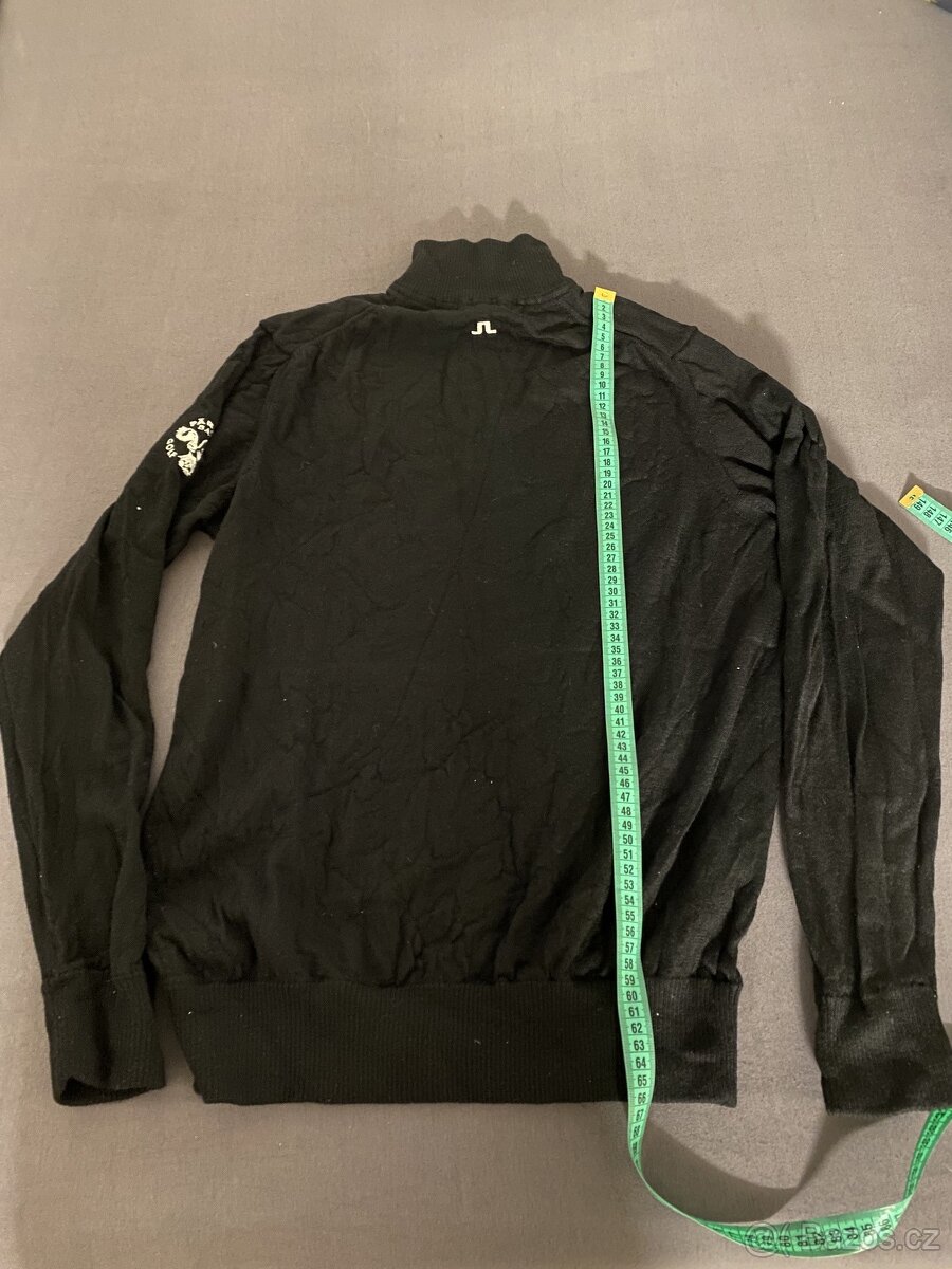 Pánský černý svetr J.LINDEBERG, vl.L - 5