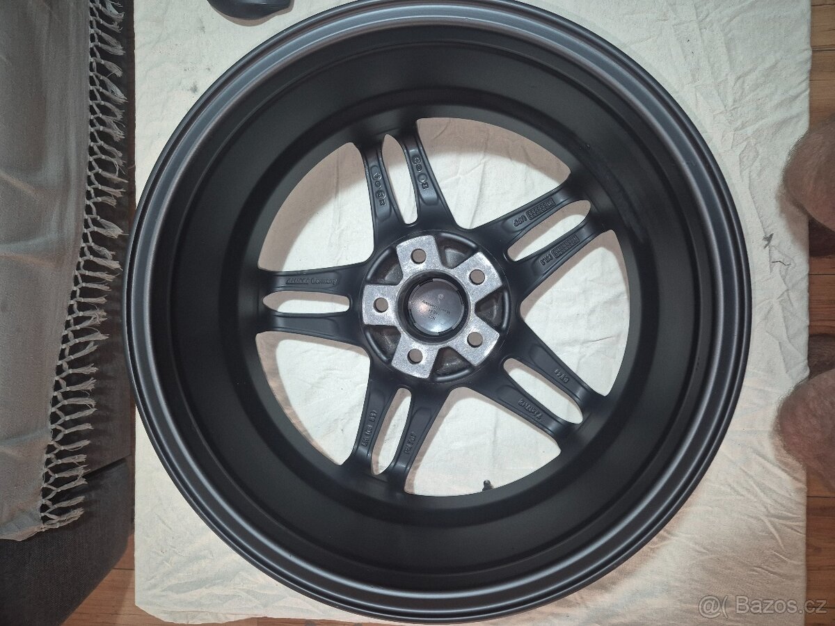 ALUTEC Poison Racing Black - 5